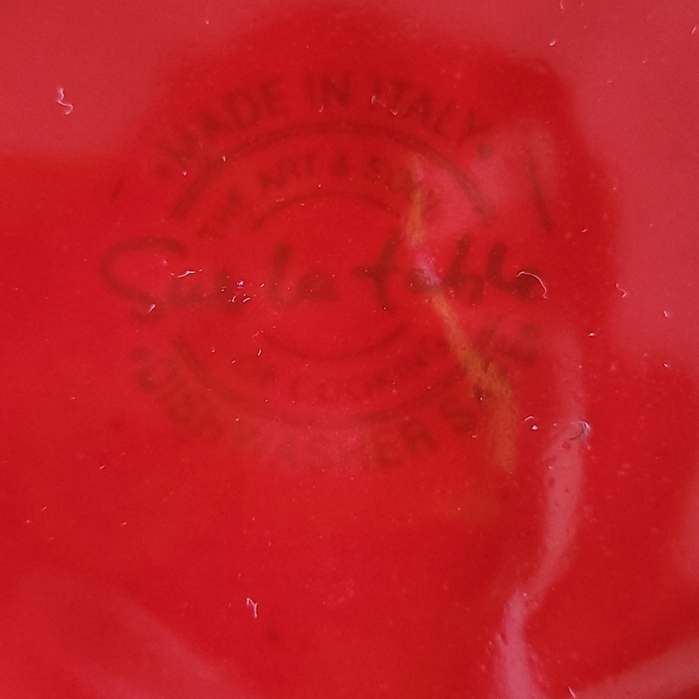 Sur la table container - Picture 5 of 7